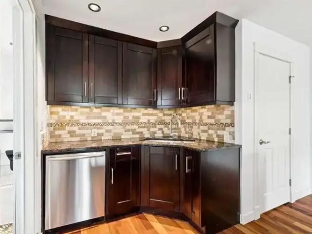 For Rent 4 Bedroom House Calgary AB DS104470812