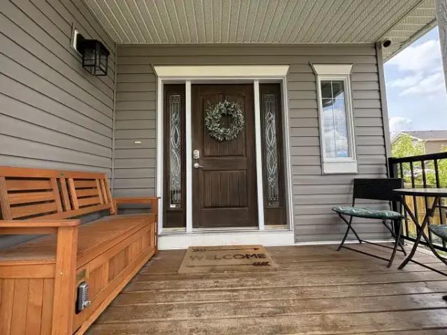 For Rent 4 Bedroom House Calgary AB DS104401546
