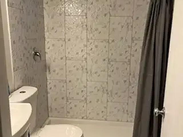 For Rent 4 Bedroom House Calgary AB DS104563248