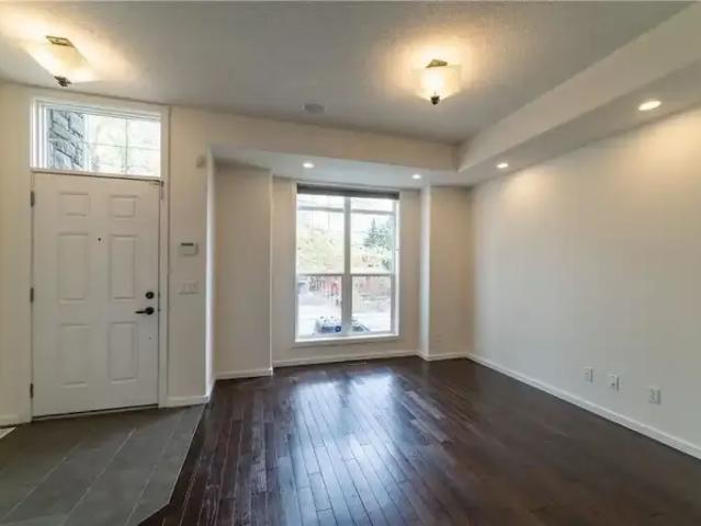For Rent 4 Bedroom House Calgary AB DS104535547