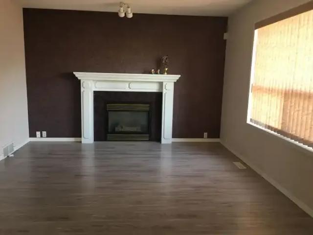For Rent 4 Bedroom House Calgary AB DS104972639