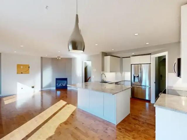 For Rent 4 Bedroom House Calgary AB DS105167398