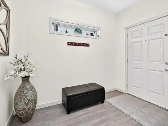 For Rent 4 Bedroom House Calgary AB DS105185823