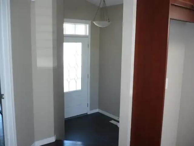 For Rent 4 Bedroom House Calgary AB DS105198647