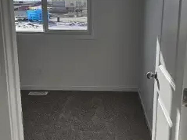 For Rent 4 Bedroom House Calgary AB DS105110839