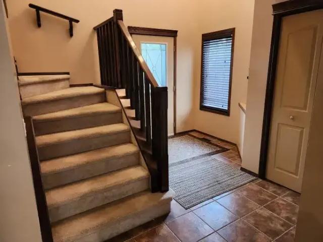 For Rent 4 Bedroom House Calgary AB DS105467288
