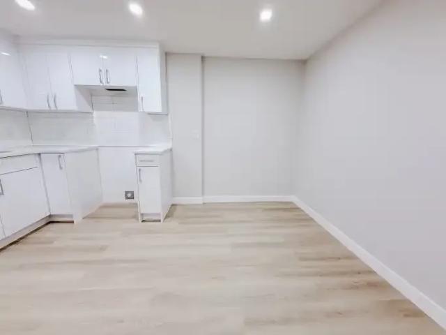 For Rent 4 Bedroom House Calgary AB DS105486534