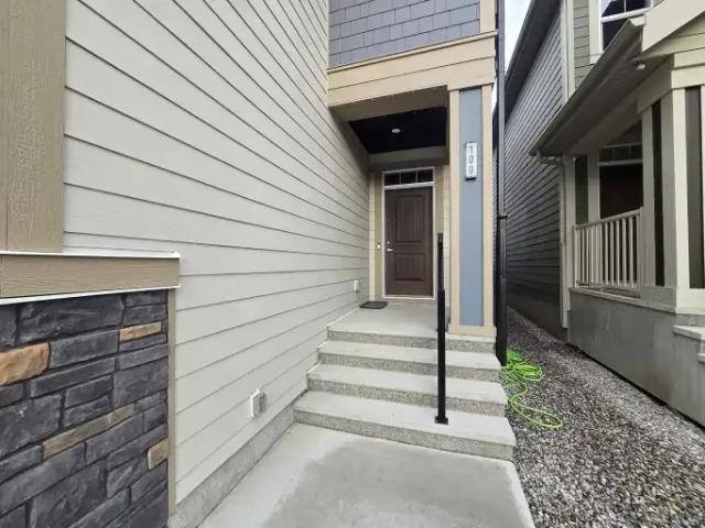 For Rent 4 Bedroom House Calgary AB DS105410886