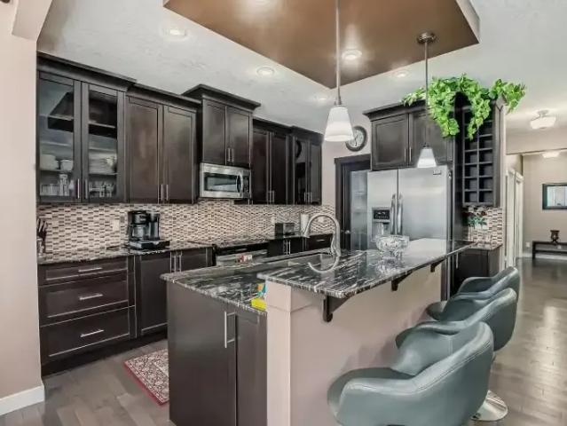 For Rent 4 Bedroom House Calgary AB DS105505685