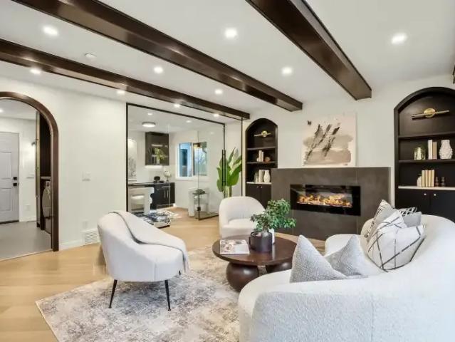 For Rent 4 Bedroom House Calgary AB DS105654079