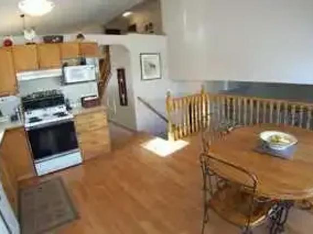 For Rent 4 Bedroom House Calgary AB DS105793029