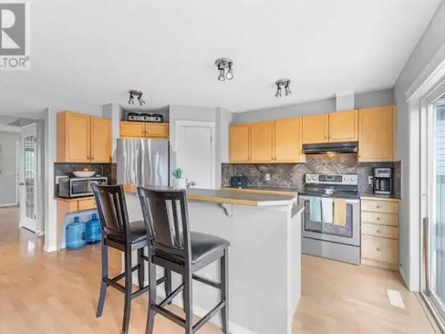 For Rent 4 Bedroom House Calgary AB DS105991821