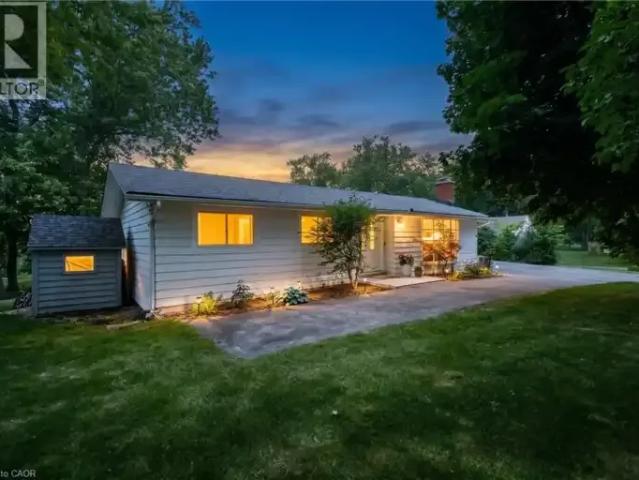 For Rent 4 Bedroom House Cambridge ON DS104257347