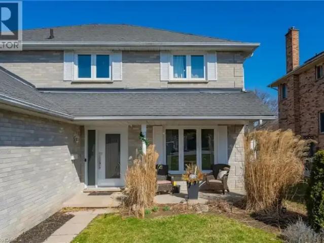 For Rent 4 Bedroom House Cambridge ON DS104362922