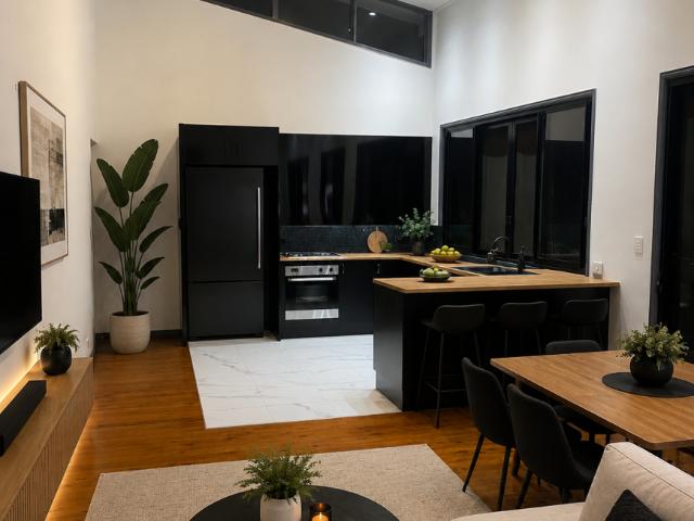 For Rent 4 Bedroom House CARAVONICA QLD DS104947869