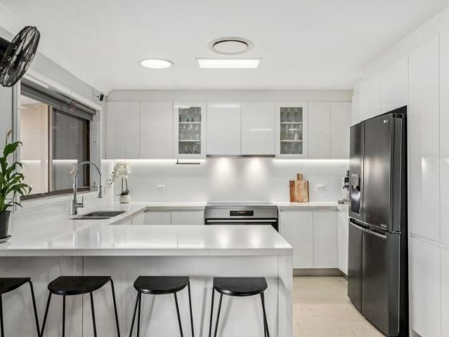 For Rent 4 Bedroom House Casula NSW DS106168315