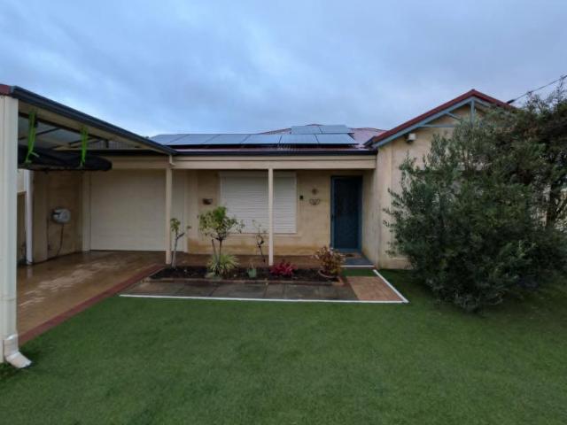 For Rent 4 Bedroom House CENTENNIAL PARK WA DS104948530