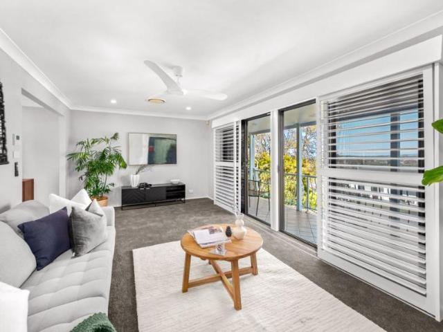 For Rent 4 Bedroom House Charlestown, NSW DS105335561
