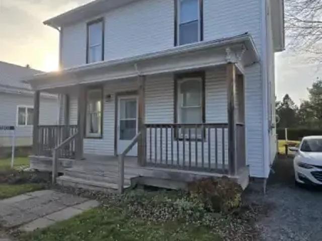 For Rent 4 Bedroom House Chesterville ON DS96253105