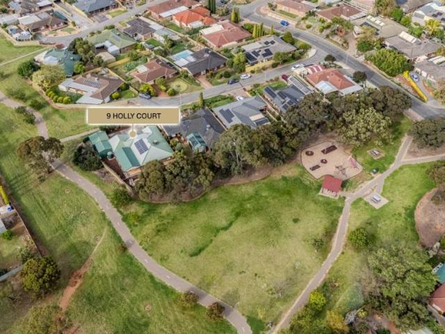 For Rent 4 Bedroom House Craigmore, SA DS105811146