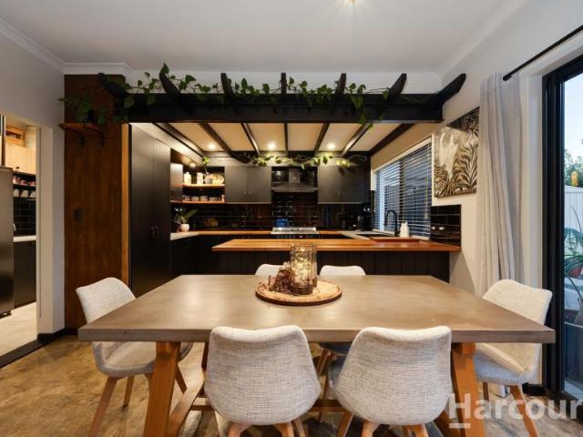 For Rent 4 Bedroom House Currambine WA DS106002879