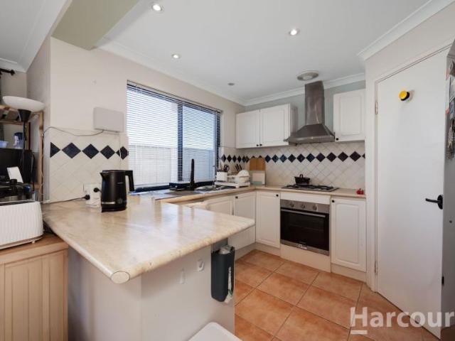 For Rent 4 Bedroom House Currambine WA DS106015960