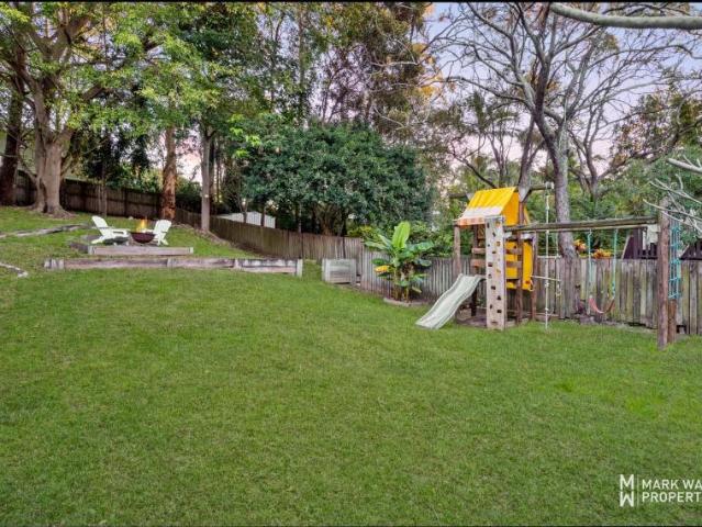 For Rent 4 Bedroom House Annerley QLD DS104106905