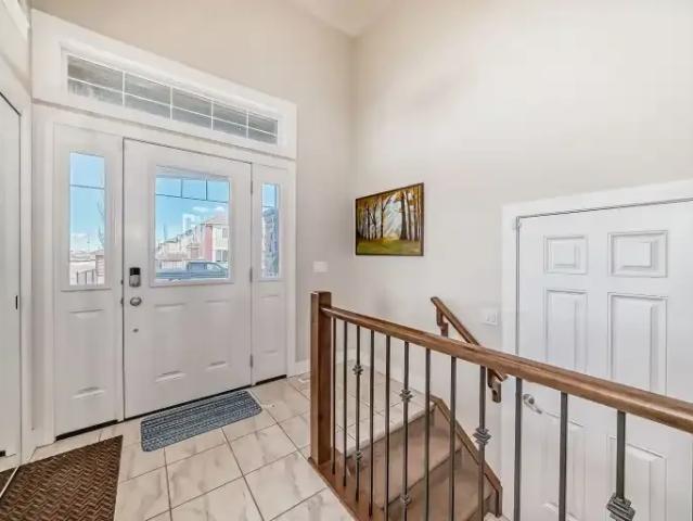 For Rent 4 Bedroom House Airdrie AB DS103652887