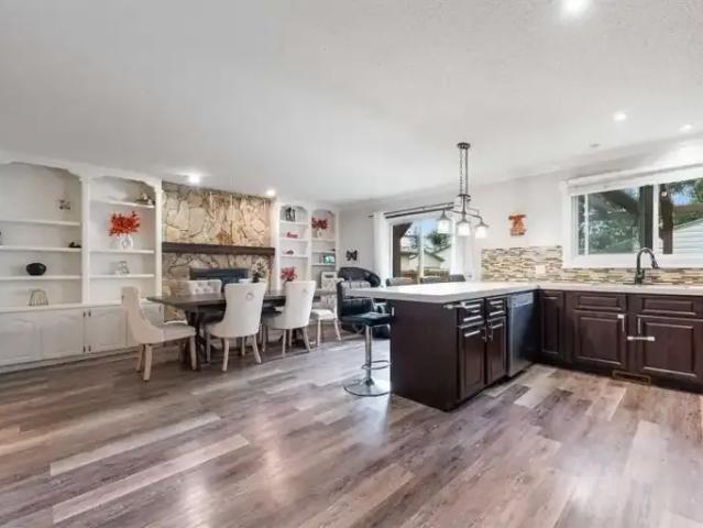 For Rent 4 Bedroom House Airdrie AB DS104181705