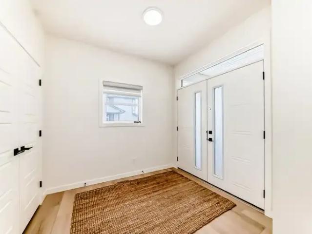 For Rent 4 Bedroom House Airdrie AB DS105525969