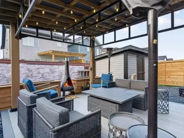 For Rent 4 Bedroom House Airdrie AB DS106004491