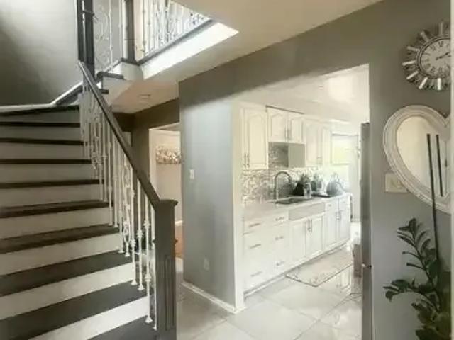 For Rent 4 Bedroom House Ajax ON DS103652823