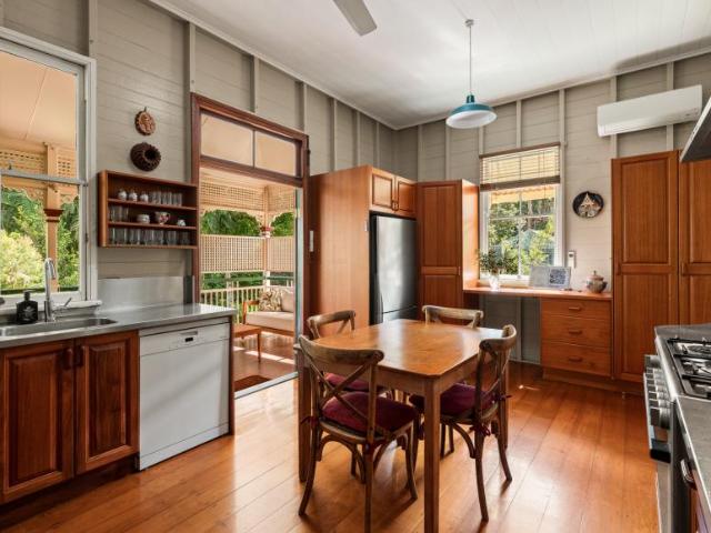 For Rent 4 Bedroom House Ashgrove QLD DS105285153