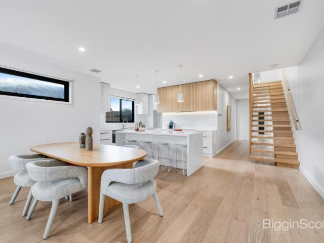 For Rent 4 Bedroom House Avondale Heights VIC DS105865249