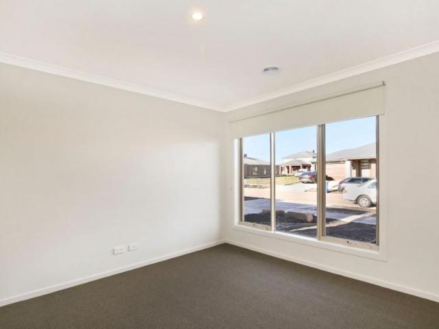 For Rent 4 Bedroom House Beveridge VIC DS106169717
