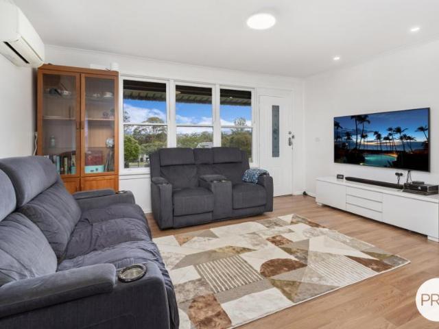 For Rent 4 Bedroom House BERKELEY NSW DS105944135