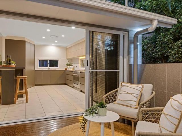 For Rent 4 Bedroom House Buderim, QLD DS104145342