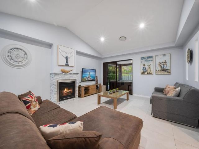 For Rent 4 Bedroom House Buderim, QLD DS105169695