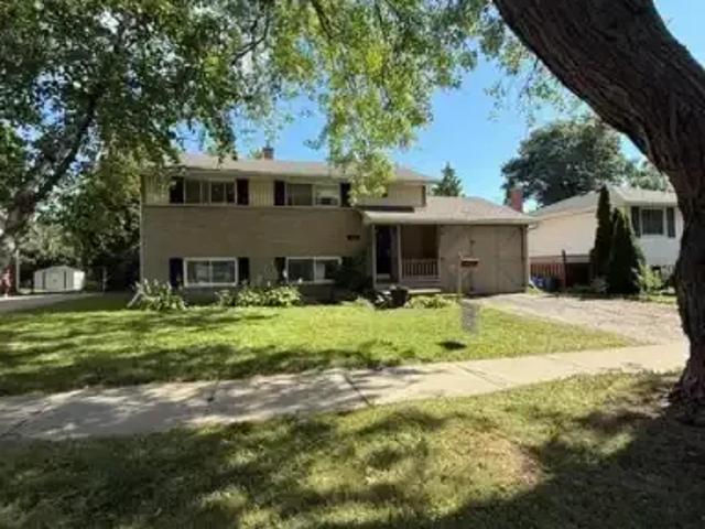 For Rent 4 Bedroom House Burlington ON DS105088032