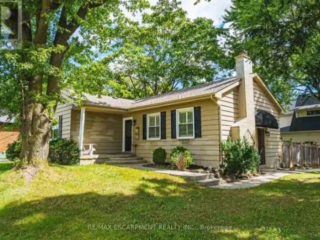 For Rent 4 Bedroom House Burlington ON DS105643435