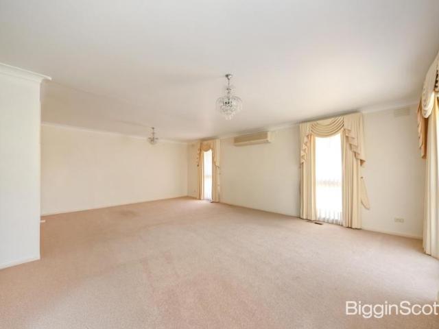 For Rent 4 Bedroom House Glen Waverley VIC DS105863141