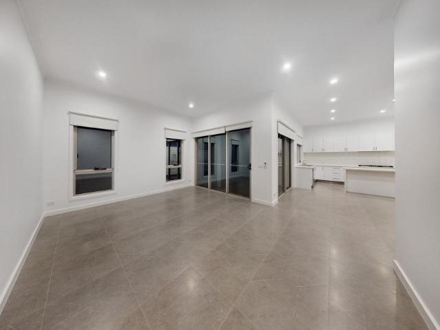 For Rent 4 Bedroom House Glen Waverley VIC DS105252952