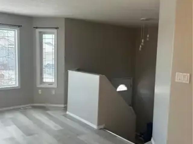 For Rent 4 Bedroom House Grande Prairie AB DS105704094