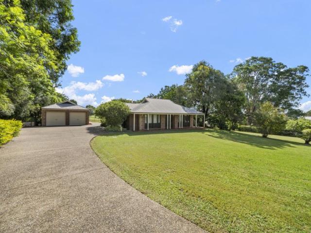 For Rent 4 Bedroom House GRASMERE NSW DS104951017