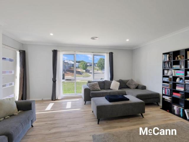 For Rent 4 Bedroom House Gunning NSW DLS101583258