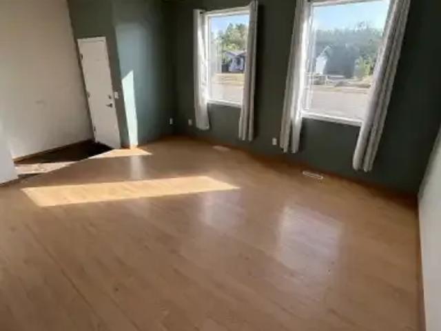 For Rent 4 Bedroom House Delburne AB DS103424496