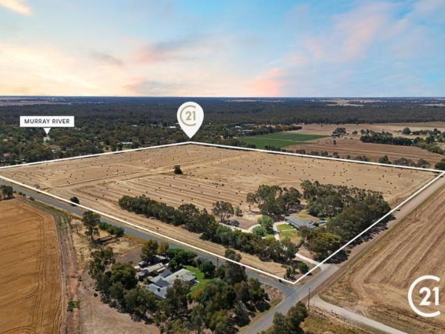 For Rent 4 Bedroom House Echuca, VIC DS102760563