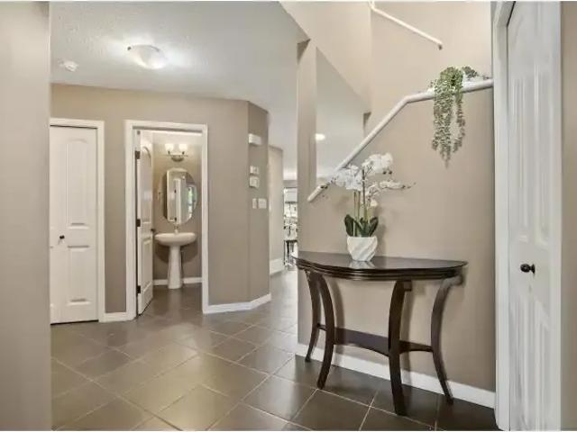 For Rent 4 Bedroom House Edmonton AB DS104991598