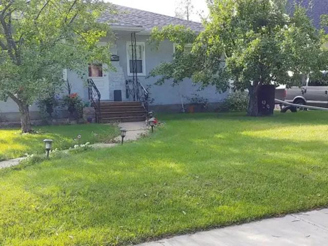 For Rent 4 Bedroom House Edmonton AB DS105505518