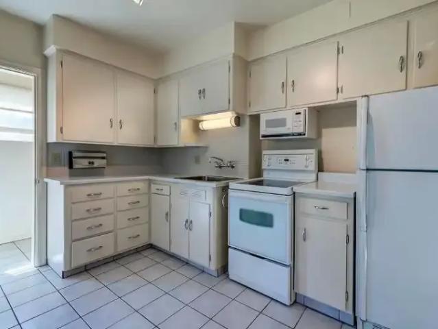 For Rent 4 Bedroom House Edmonton AB DS105505873